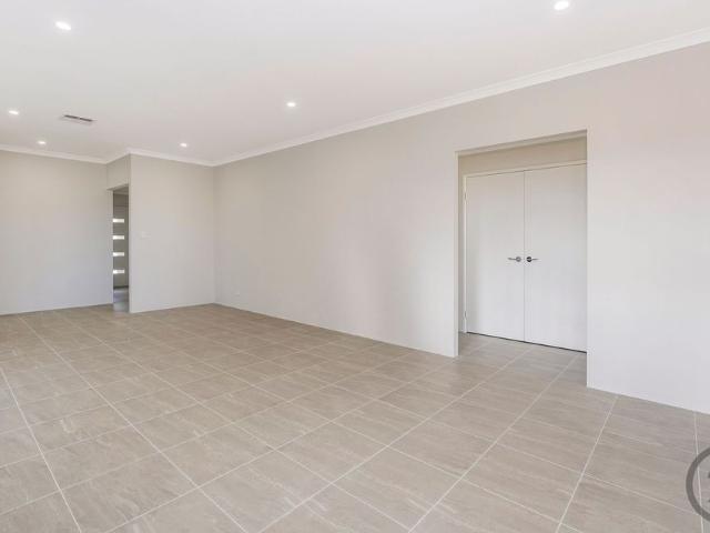 Lovely Family Home in Coastal Location