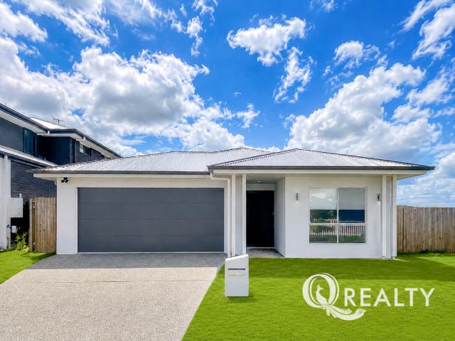 Lovely Family Home in Excellent Location!