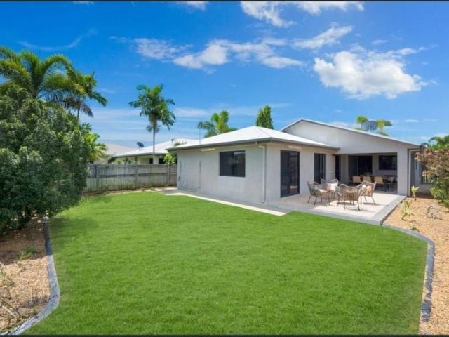 Lovely Family Home on Littabella!