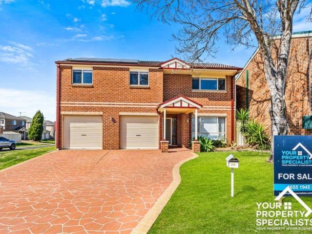 Lovely family home situated in the heart of Mount Annan
