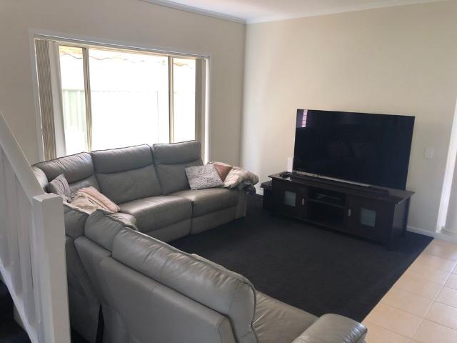 Lovely Family Home Super Convenient Location