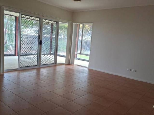Lovely family home with secure back yard