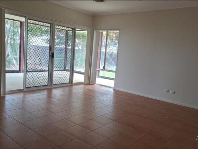 Lovely family home with secure back yard