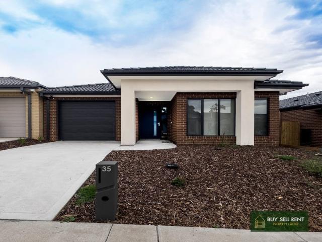 Lovely Family House For RENT