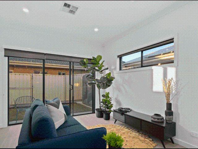 Lovely family townhouse home in a convenient location!