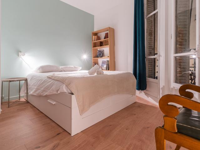 Lovely Flat 2BR / Balcony St Honoré Louvre