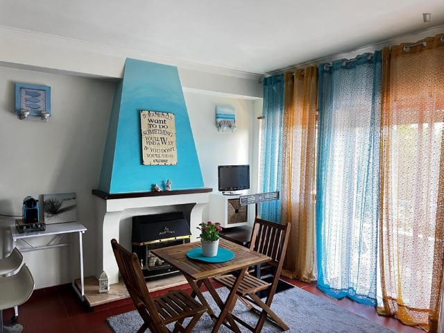 Lovely flat near the beach in Magoito, Sintra