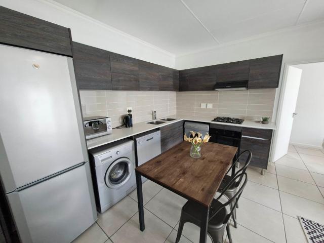 Lovely furnished 1 bedroom, 1 bathroom, 2nd floor apartment available in Petervale