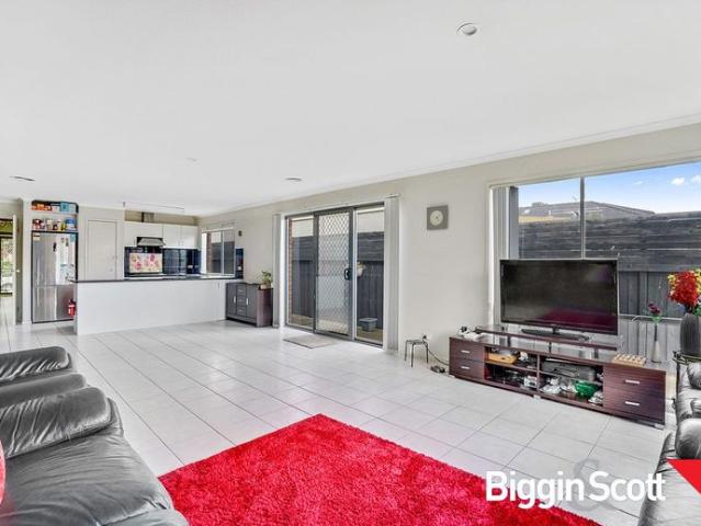 Lovely Home and Great Location!