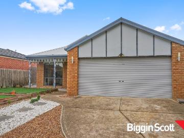 Lovely Home and Great Location!