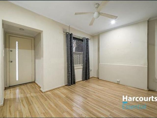 Lovely home overlooking reserve