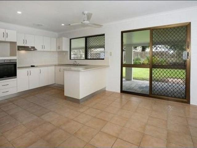 Lovely low set home in Cranbrook!