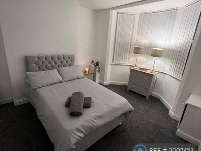 Lovely Lane, Warrington, WA5 1 bed in a house share to rent £695 pcm £160 pw