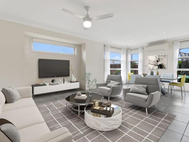 Lovely modern contemporary home in Caboolture South!
