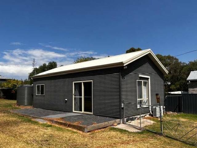 Lovely modern Granny flat