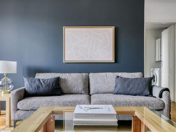 Lovely Margareten 1BR w/ Elevator, walk to U4 + Naschmarkt, Vienna Amsterdam Apartments for Rent
