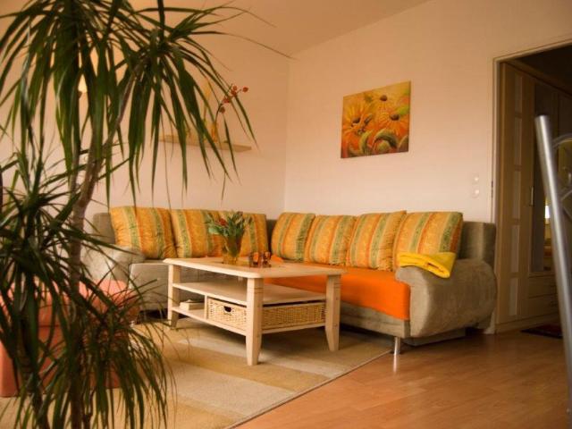 Lovely, new apartment close to park, Berlin Amsterdam Apartments for Rent