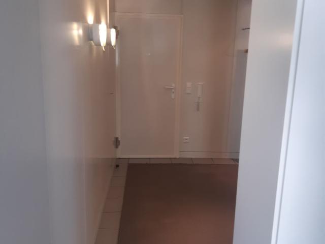 Lovely, new home in Düsseldorf, Dusseldorf Amsterdam Apartments for Rent