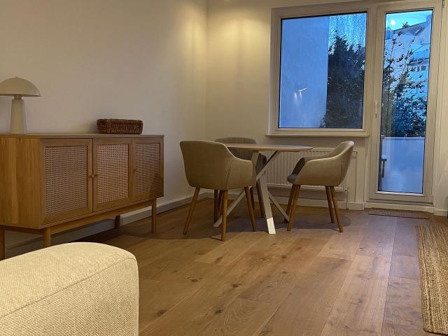 Lovely, new studio in Düsseldorf, Dusseldorf Amsterdam Apartments for Rent