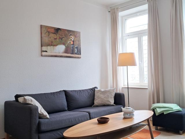 Lovely, neat Altbau Wohnung in Leipzig, Leipzig Amsterdam Apartments for Rent
