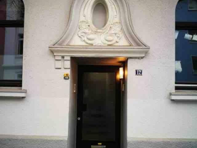 Lovely, smart apartment in the artists' quarter