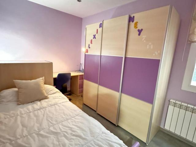 Lovely single bedroom near Vilapicina metro station