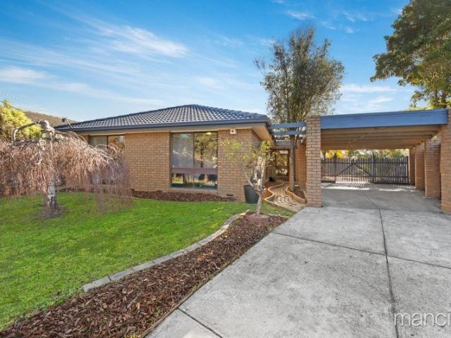 Lovely Single Level Home on Family Friendly Landscape