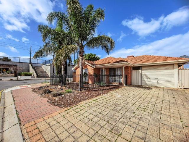 Lovely spacious 3 bedroom home