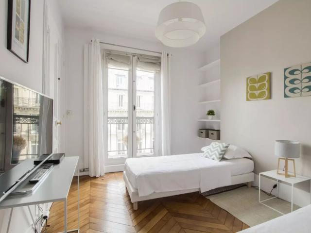 Lovely, spacious flat with 2 bedrooms