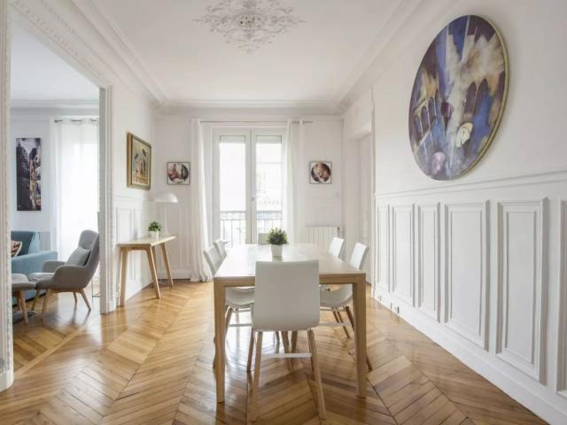 Lovely, spacious flat with 2 bedrooms, Paris Amsterdam Apartments for Rent