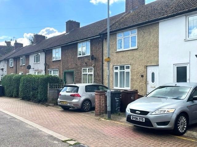 Lovely spacious two bedroom house RM9