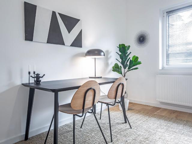Lovely studio in Düsseldorf, Dusseldorf Amsterdam Apartments for Rent