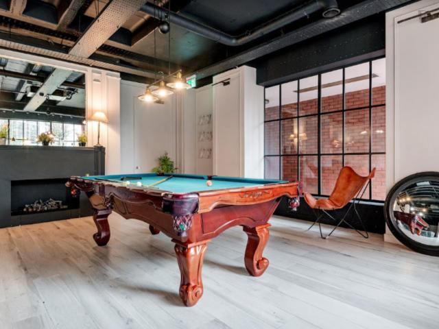 Lovely studio in Hounslow Has an Apartment