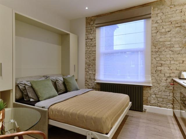 Lovely studio in pleasant Hamsptead Has an Apartment