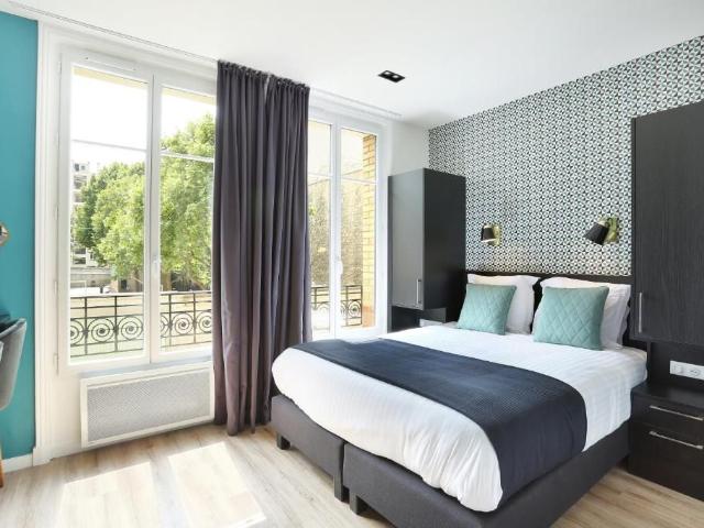 Lovely studio in residence near the Eiffel Tower