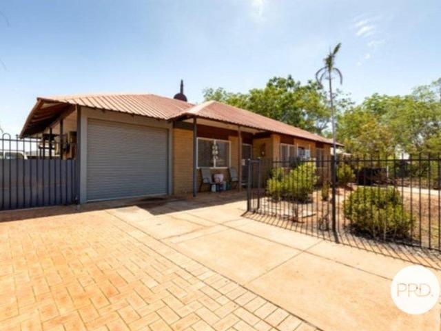 Lovely Pool with great entertaining area unfurnished 3 x 1 home