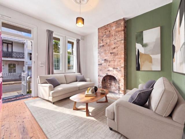 Lovely Paddington Terrace in Prime Lifestyle Location