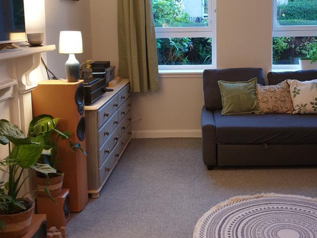 Lovely, peaceful flat close to City Centre