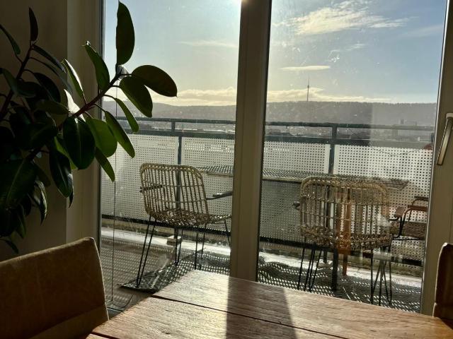 Lovely Penthouse in Stuttgart West, Stuttgart Amsterdam Apartments for Rent