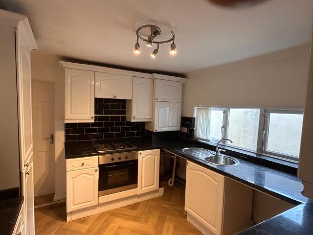 Lovely renovated one bedroom, 55m2 house, near Sunderland City Centre & Sunderland Royal