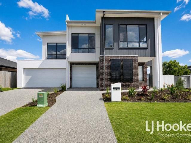 Lovely Townhouse Close to Schools!