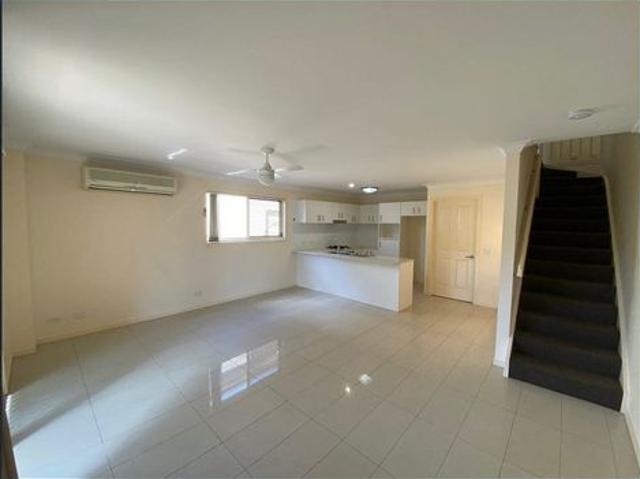 Lovely Townhouse In The Heart Of Chermside