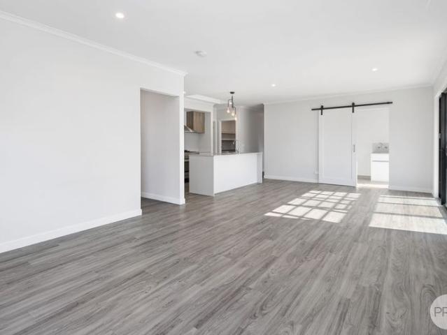 LOVELY THREE BEDROOM HOME IN BEAUFORT.