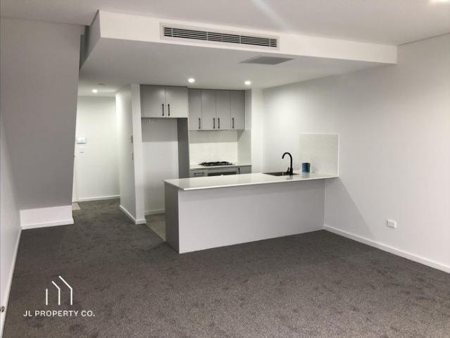 Lovely Two Bedroom Apartment water included in rent
