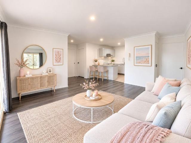 Lovely Updated Unit!