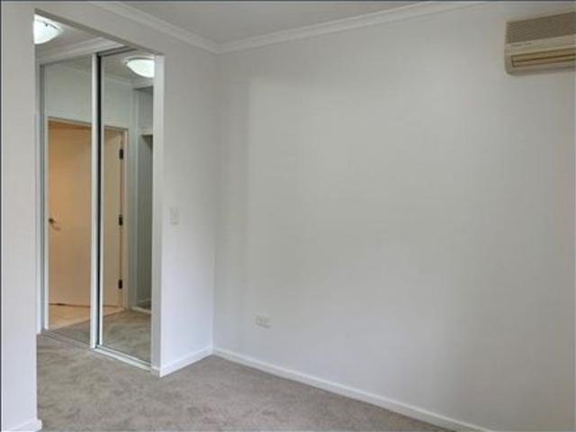 Lovely Updated Apartment