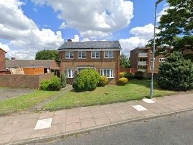 Lovett Avenue, Oldbury B69, 3 bed detached house to rent, £1,400 pcm | PrimeLocation