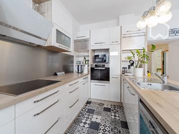 Lovingly furnished apartment with balcony in the east of Leipzig, Leipzig Amsterdam Apartments for Rent