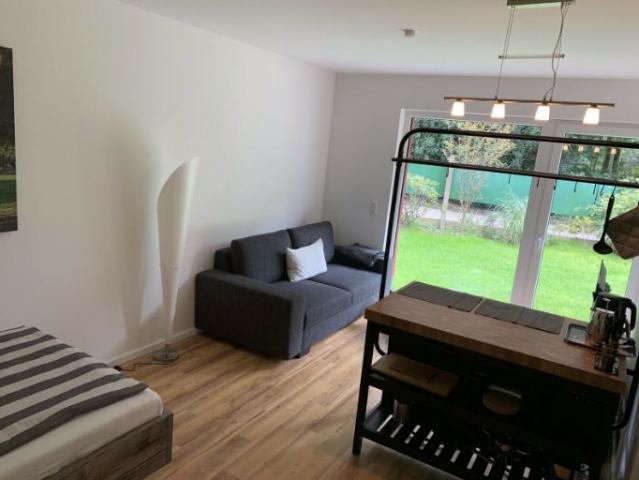 Lovingly furnished apartment with terrace and view of the countryside