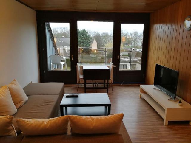 Lovingly furnished top floor apartment in Cologne, Koln Amsterdam Apartments for Rent